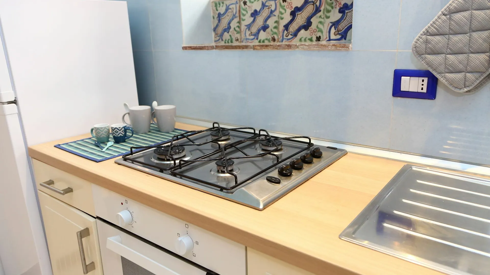 Albergo Diffuso Apartments Cefalu 0*,  Italy